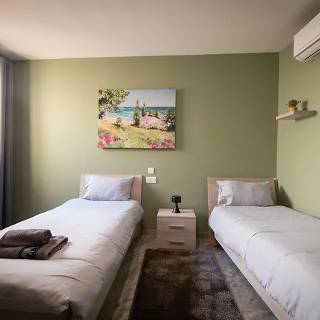Апартаменты Peaceful Gozo Penthouse With Pool
