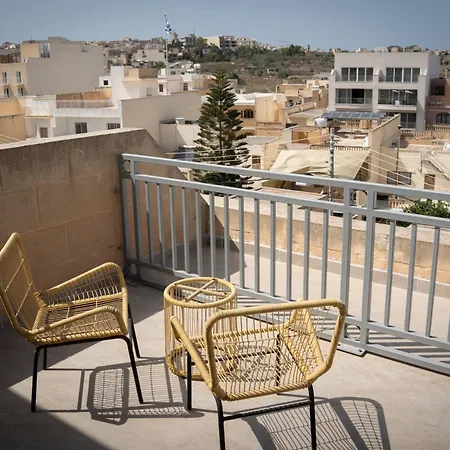 Peaceful Gozo Penthouse With Pool * Кала